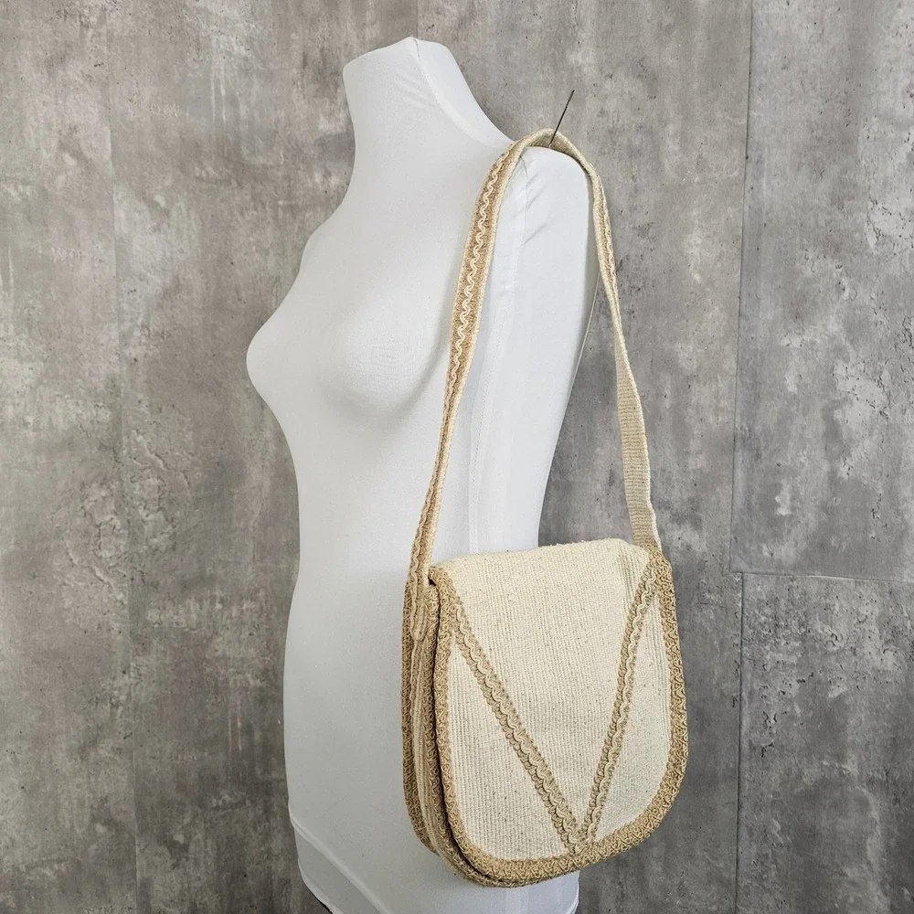 Carpetbags‎ of America Woven Cream Tan Crossbody Shoulder Bag Boho Cottagecore